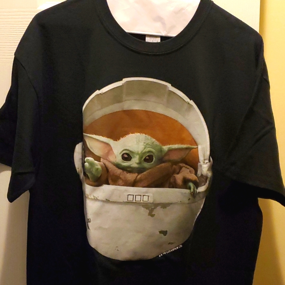 Grogu baby Yoda tee, Large, new w/out tags